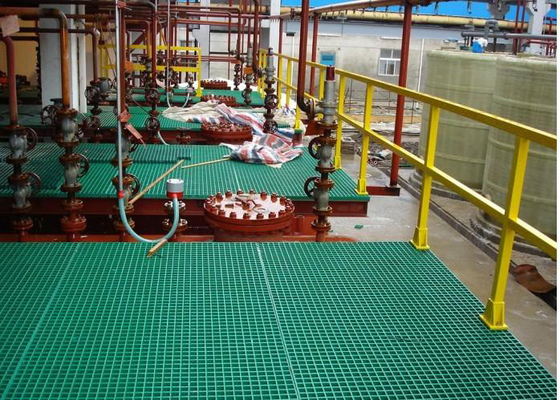 Cina Tugas Berat FRP Lantai Plastik Grating For Work Platform Permukaan Halus pemasok