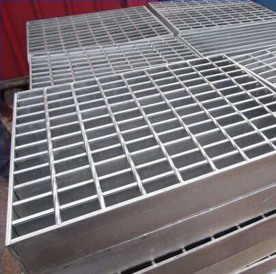 Hot Dip Galvanized 25X5 Serrated Steel Grating untuk Platform Industri Tugas Berat