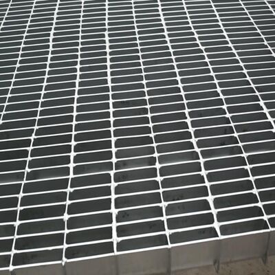 Hot DIP Galvanized Heavy Duty Steel Grating dengan gaya serrated untuk lantai industri
