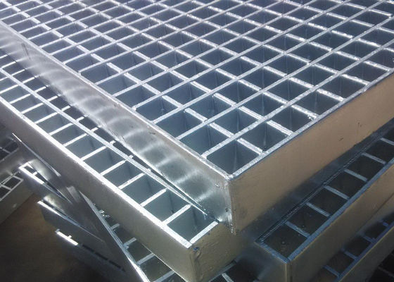 Lantai Industri 70mm x 6mm Grates Galvanized Steel Grating Platform Cross Bar 8mm x 8mm
